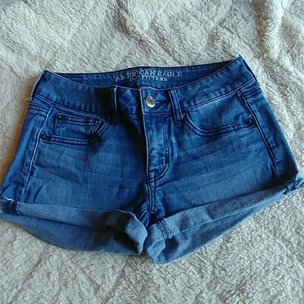 American Eagle Shortie Shorts Size 2
